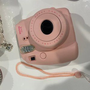 Fujifilm Instax MINI 8 polaroid camera